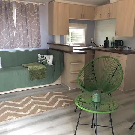 Domaine Les Nids Du Lac Campsite Sanchey