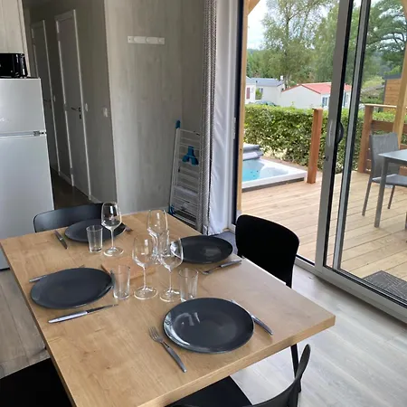 Domaine Les Nids Du Camping Sanchey