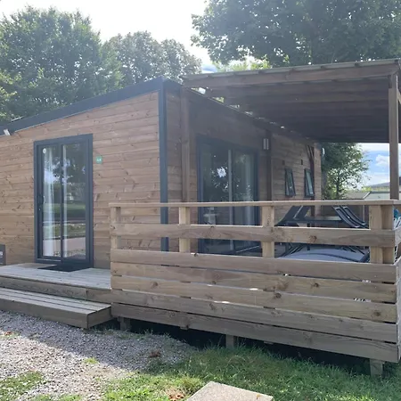 Camping Domaine Les Nids Du Sanchey