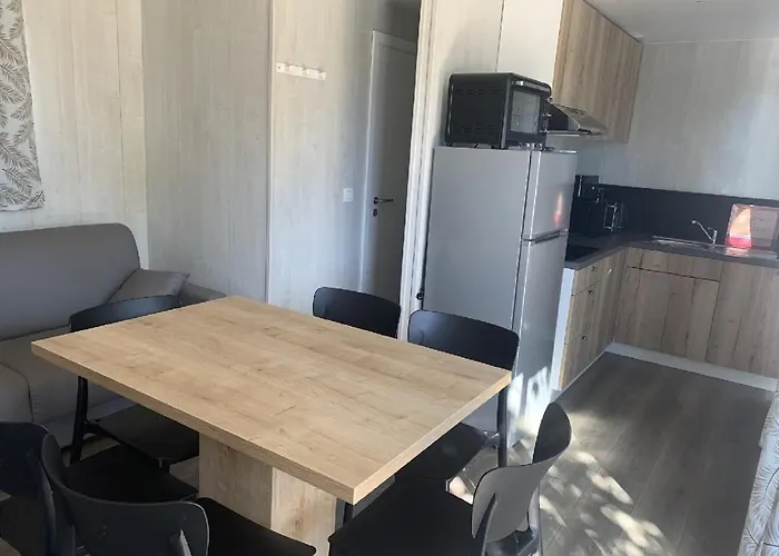 Kemp Domaine Les Nids Du Sanchey